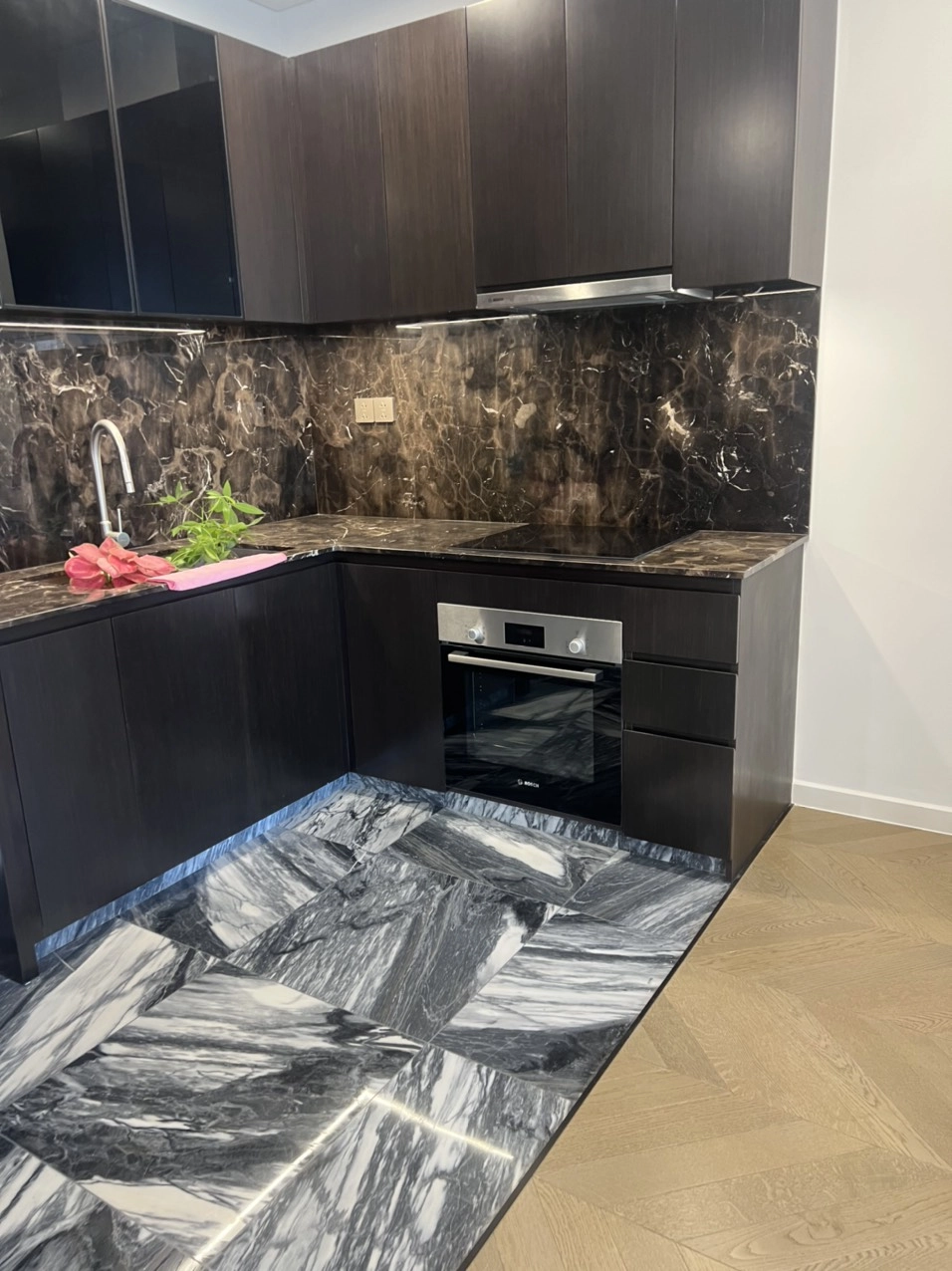 Cho thuê 2 Pn Lumiere Riverside